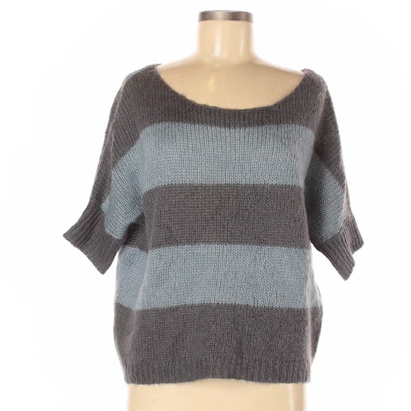 American Eagle Outfitters Sweaters - American Eagle Outfitters sweater